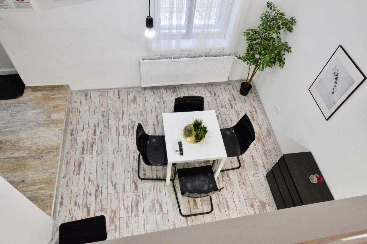 Standard Apartment By Hi5 - Akacfa 59 Budapest Bagian luar foto